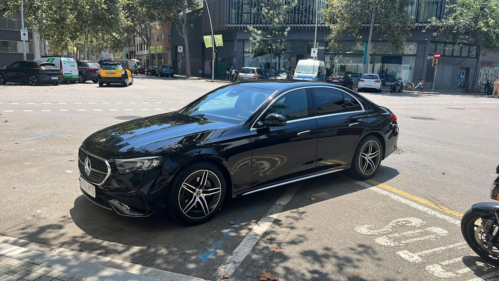 Business Sedan - Mercedes-Benz E-Class